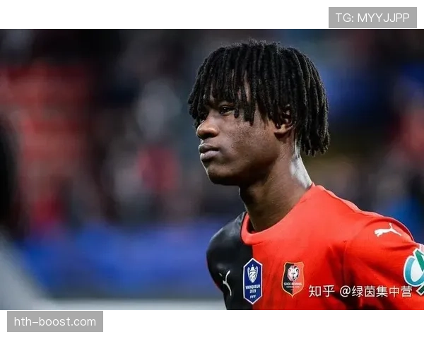 卡马文加数据出色,深度解析其关键场上表现 卡马文加数据出色,深度解析其关键场上表现