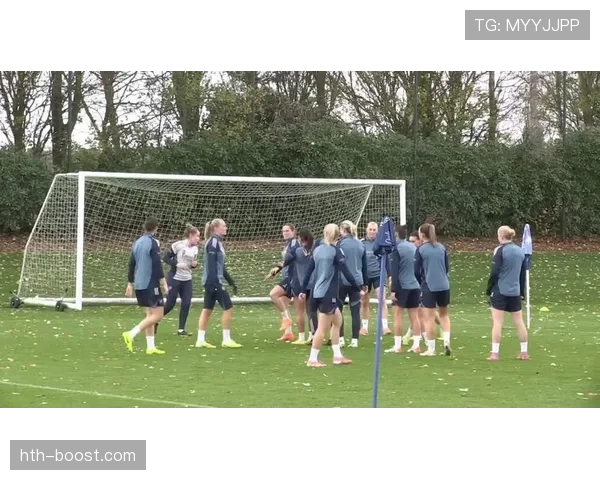 女足欧冠四分之一决赛战火重燃,豪强对决引爆焦点之战 女足欧冠四分之一决赛战火重燃,豪强对决引爆焦点之战