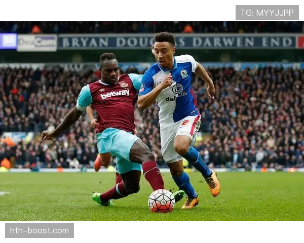 布莱克本状态持续回暖,积分稳步攀升表现抢眼 布莱克本状态持续回暖,积分稳步攀升表现抢眼